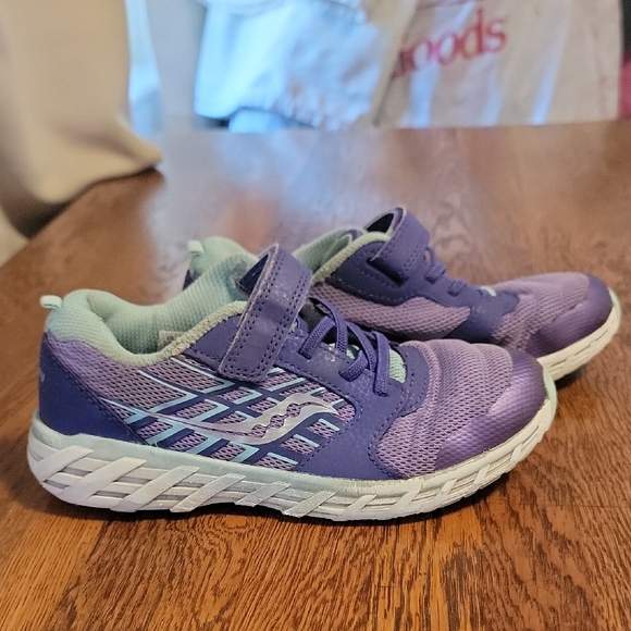 Saucony Other - Saucony Purple and Mint Kids Sneakers Sz 2.5